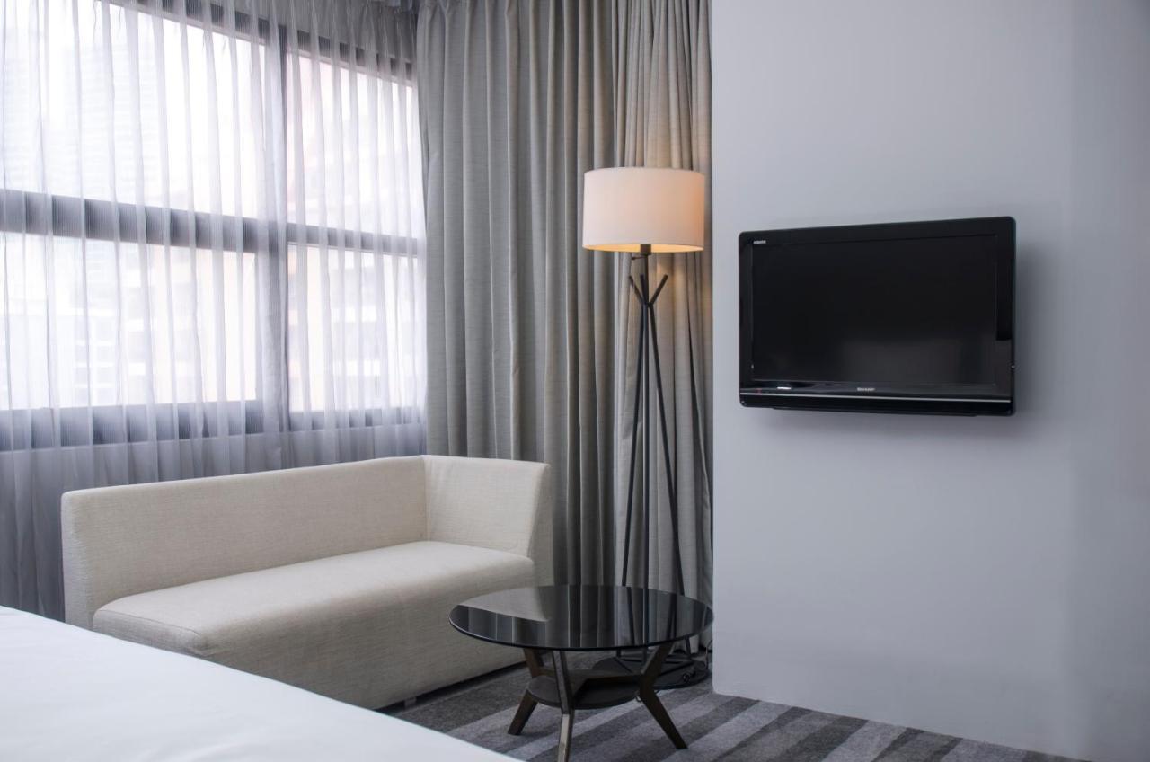 Holiday Inn Bangkok Sukhumvit By Ihg מראה חיצוני תמונה
