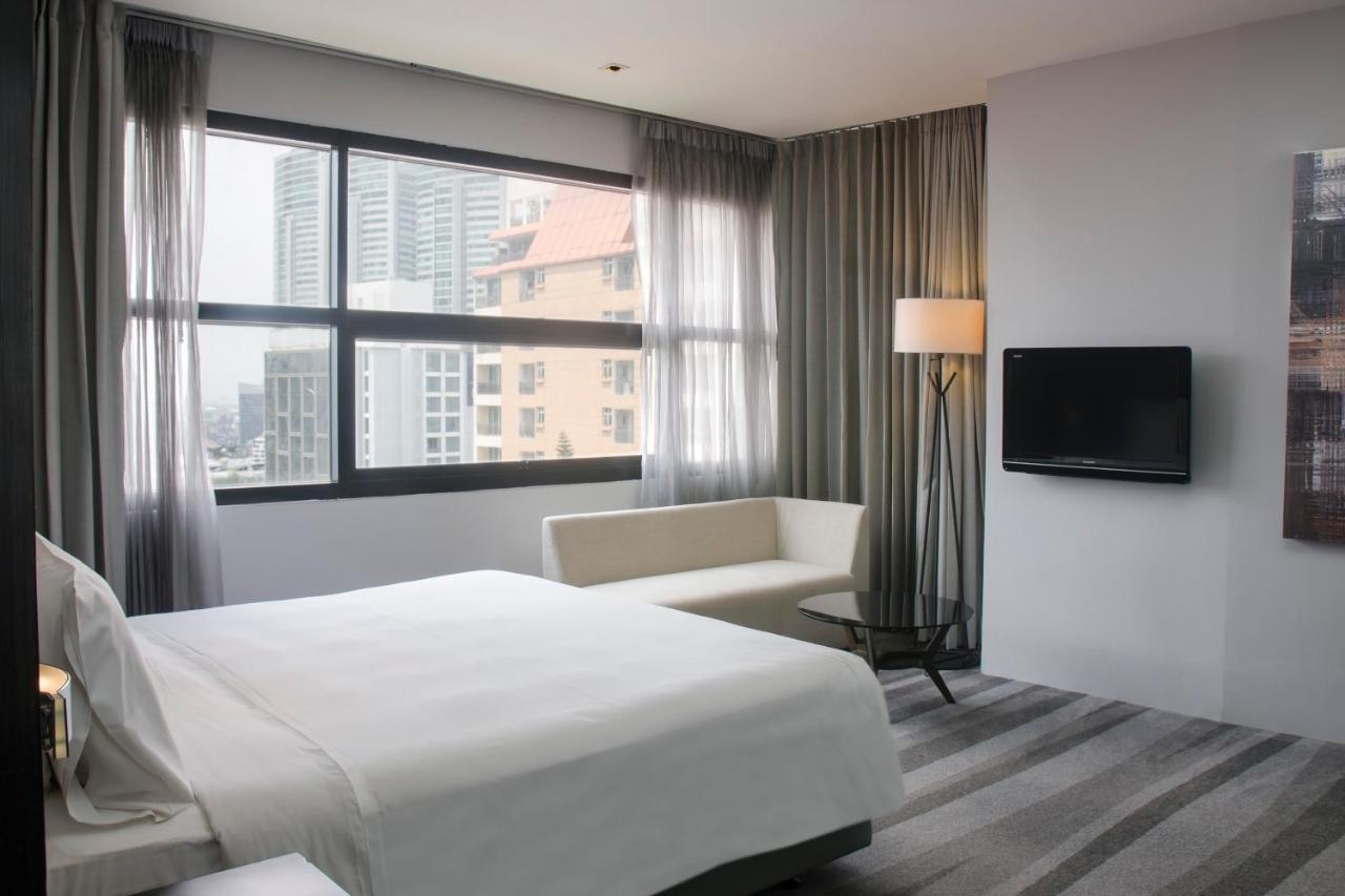 Holiday Inn Bangkok Sukhumvit By Ihg מראה חיצוני תמונה