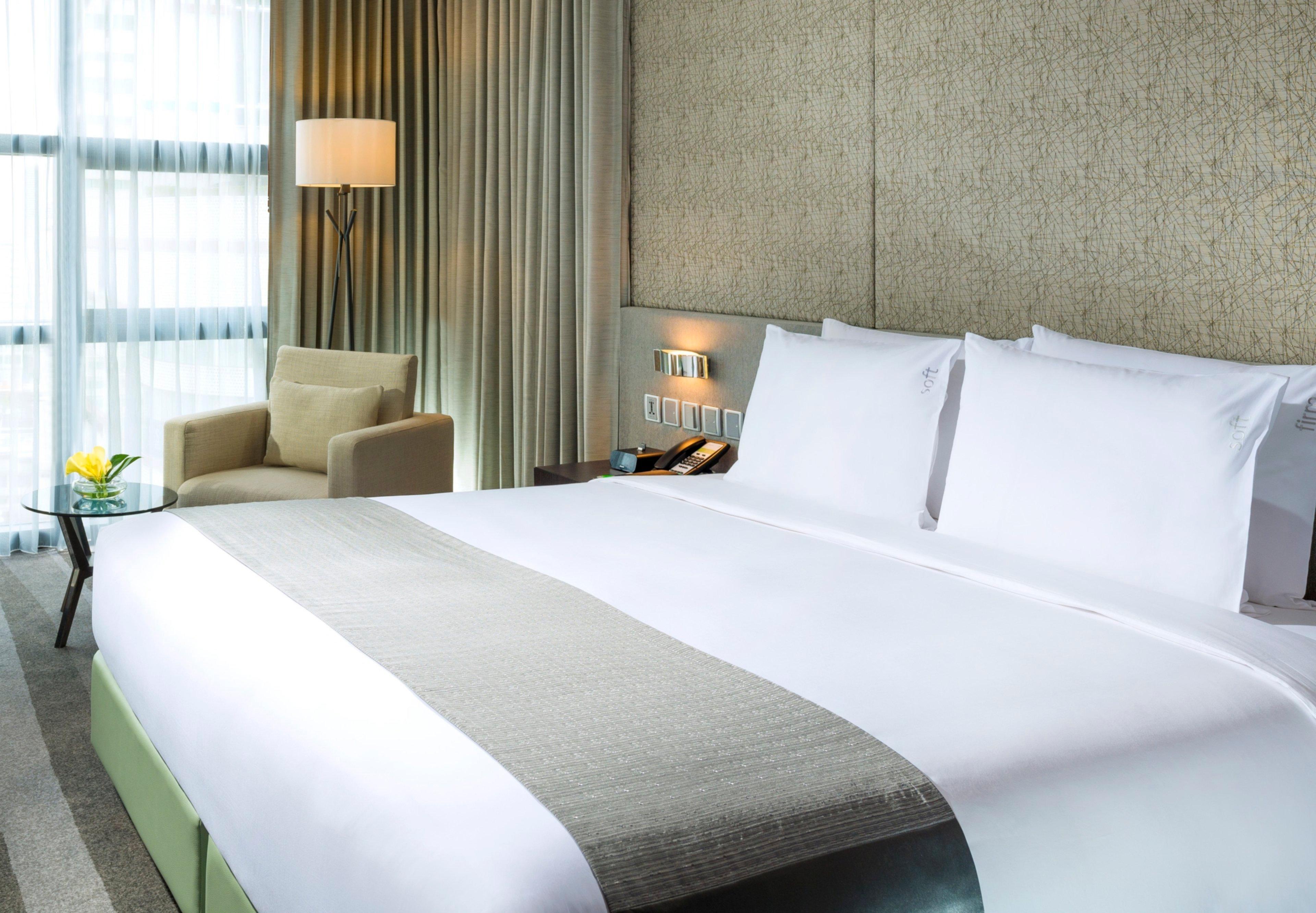 Holiday Inn Bangkok Sukhumvit By Ihg מראה חיצוני תמונה