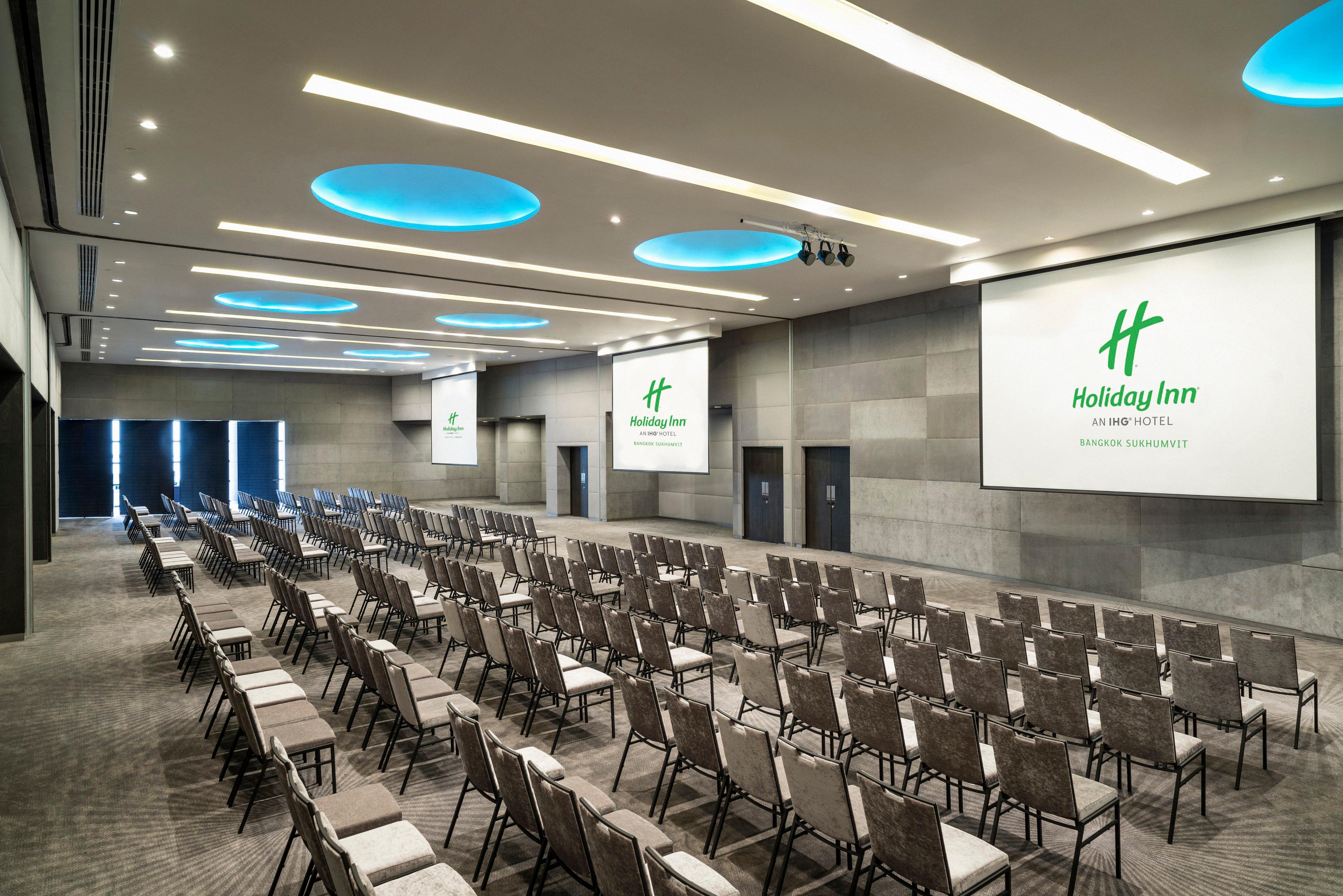 Holiday Inn Bangkok Sukhumvit By Ihg מראה חיצוני תמונה